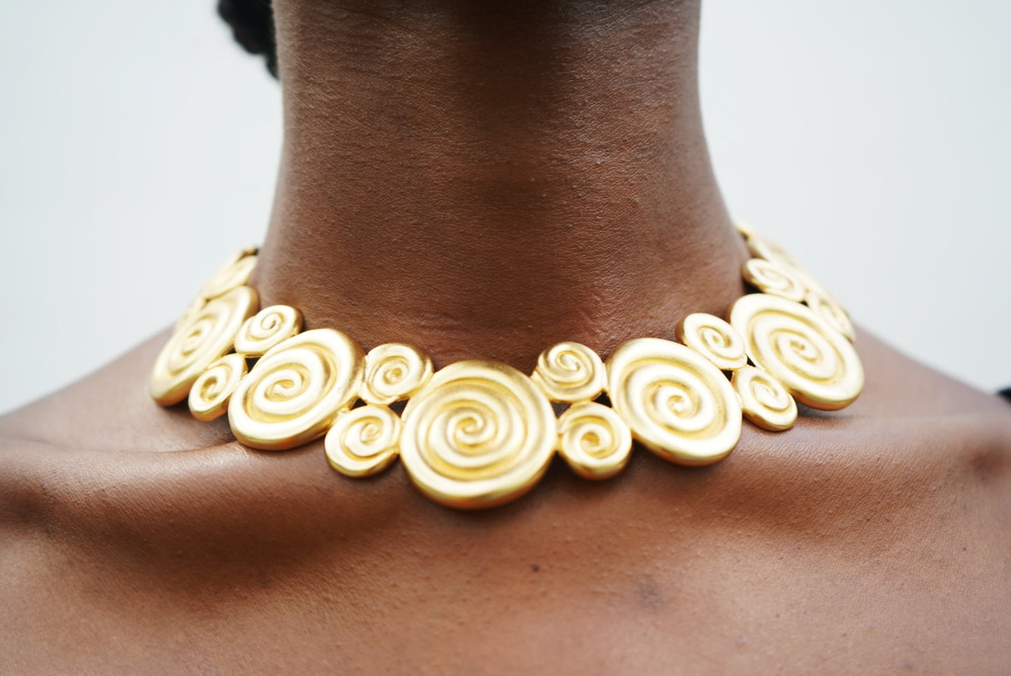 1. 1970s Kenneth Jay Lane Bold Spiral Collar Necklace (Signed)