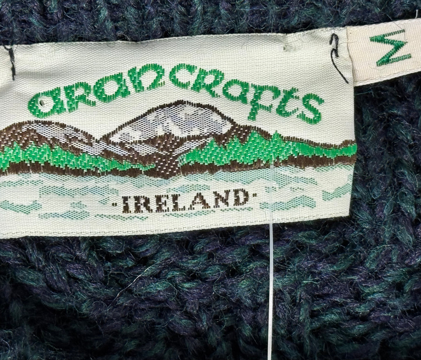 1980s Aran Thick Wool Navy/Green Sweater