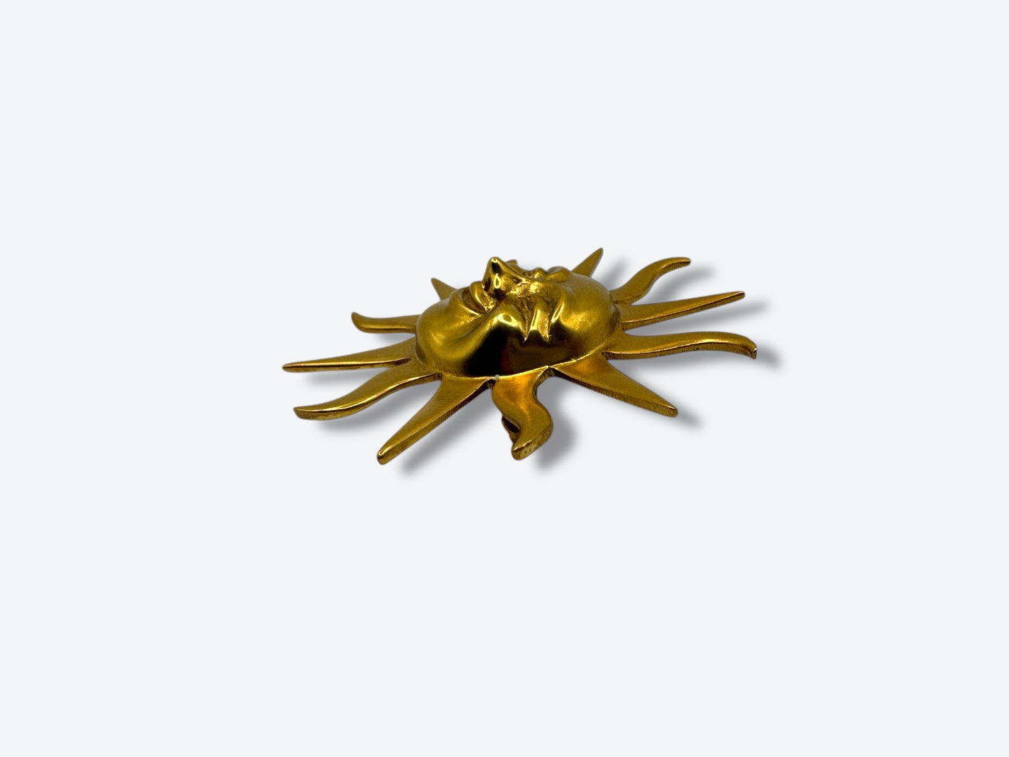 Vintage 1.5” Va Eum Gold Sun Brooch