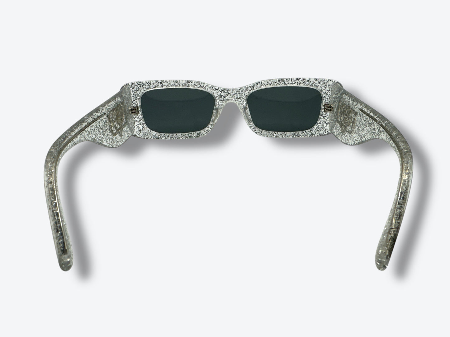 Trend: Chiara Ferragani Glitter Sunglasses w/Case