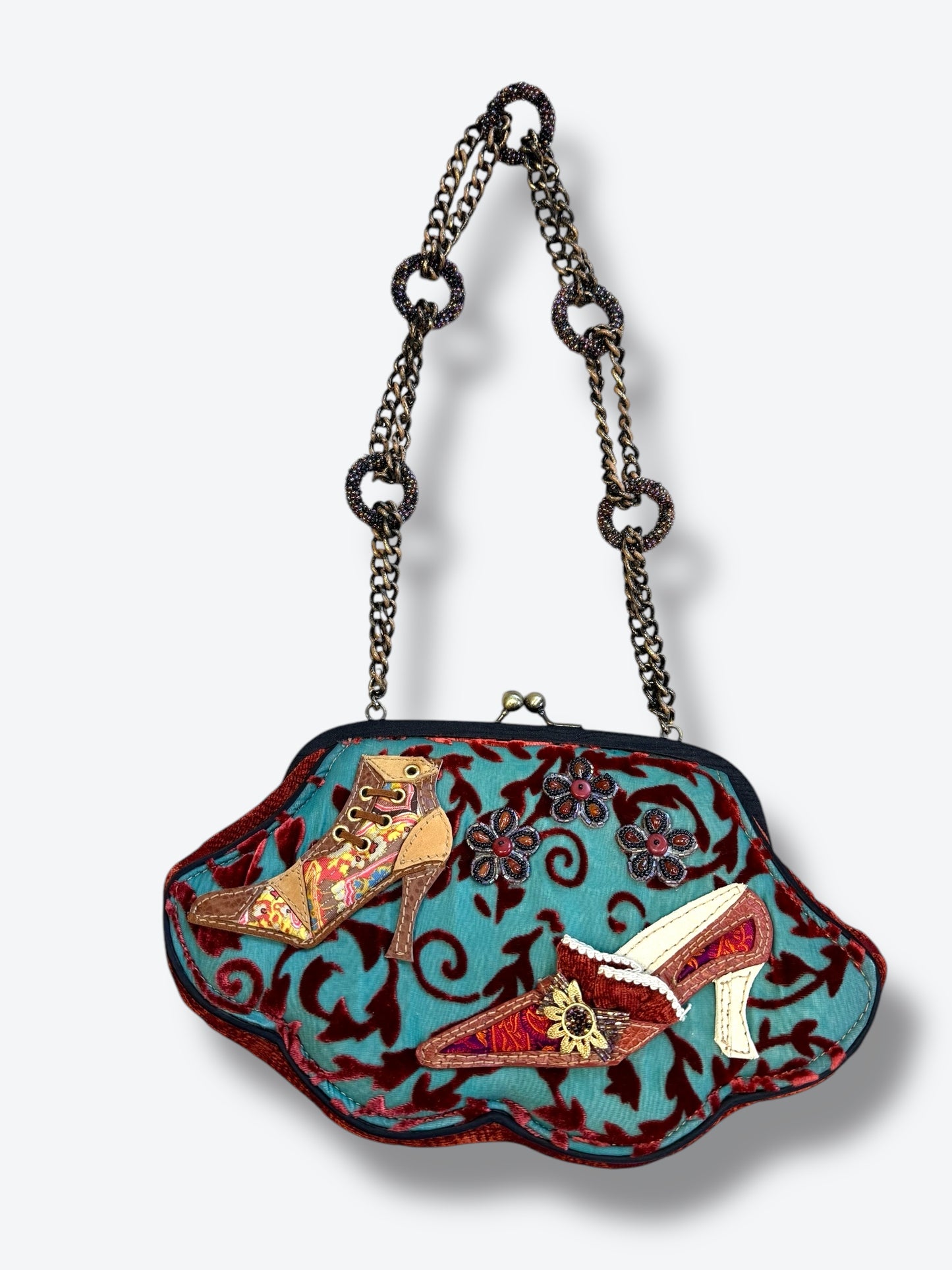 Vintage Mary Frances Beaded Shoe Kiss lock bag