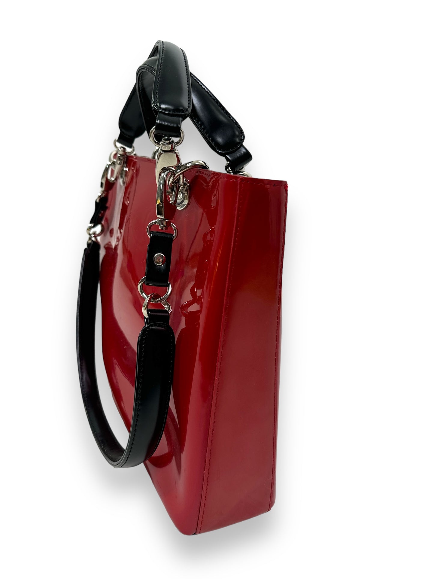 Trend: Beijo Red Convertible Satchel