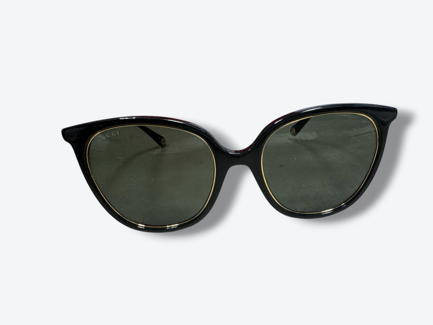 Gucci Sunglasses with Chain (GG1076S)