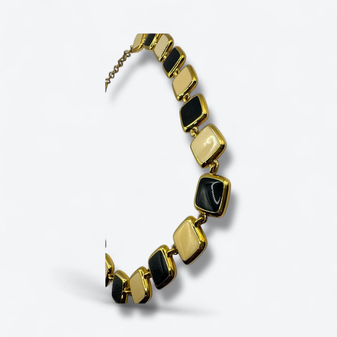 Y2K Anne Klein Black & Cream Enamel Link Necklace – Gold-Tone Statement Collar