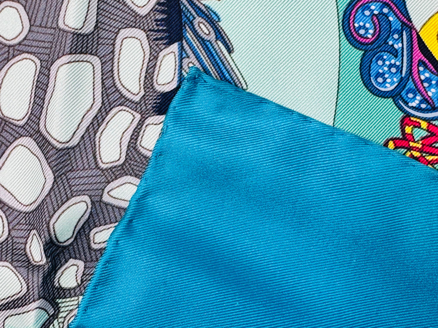 1992 Hermès “Les Poissons” Silk Scarf (1992 by Christine Henry)