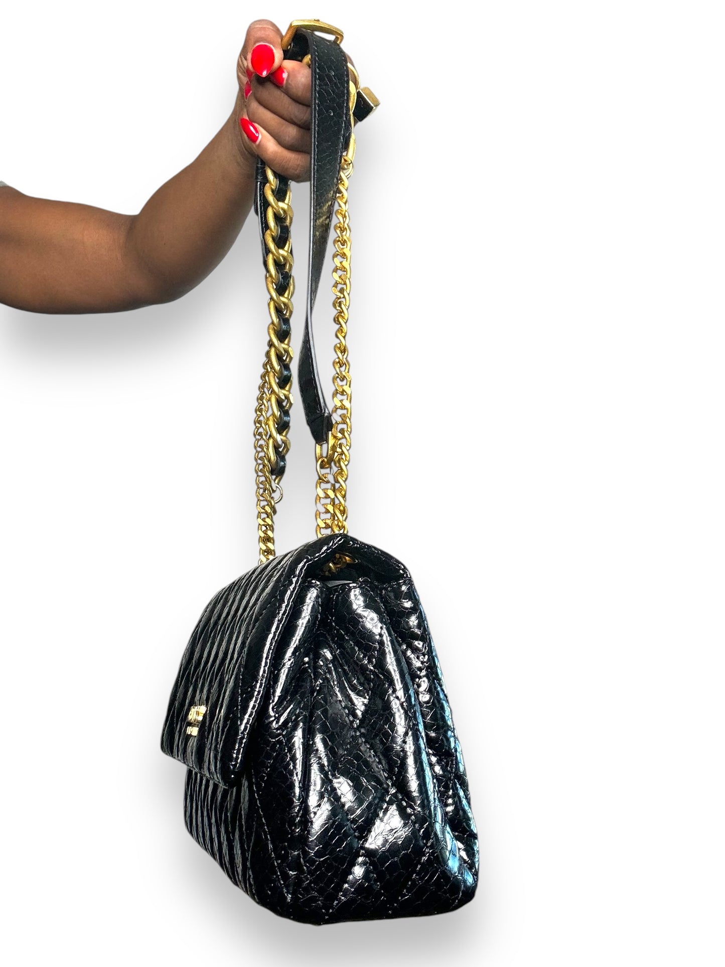 Trend: “Guess” Black and Gold Embossed Leather Shoulder Bag