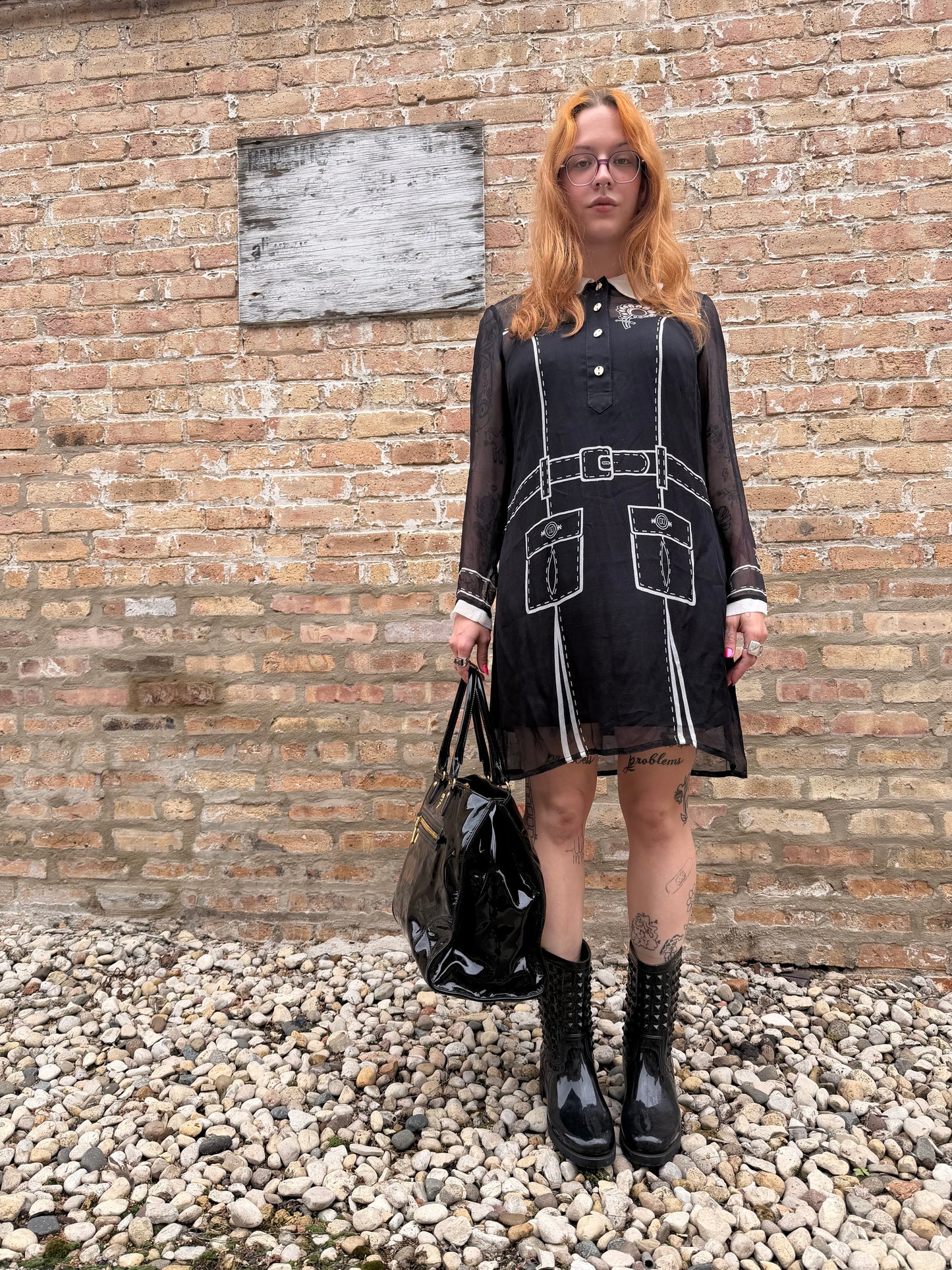Consign: Y2K Prada Vitello Shine Patent Leather Tote