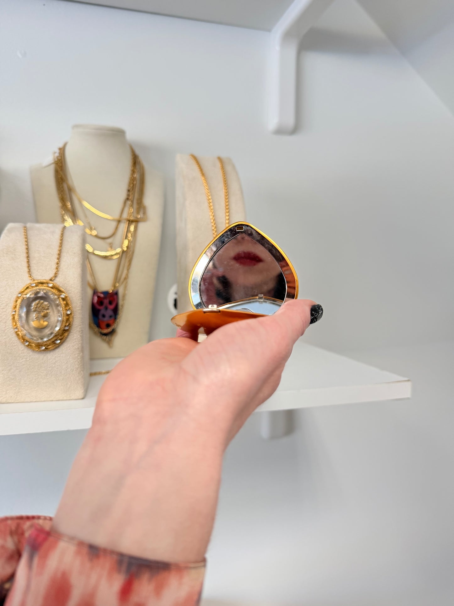 1990s/Y2K Godiva Gold Heart Compact