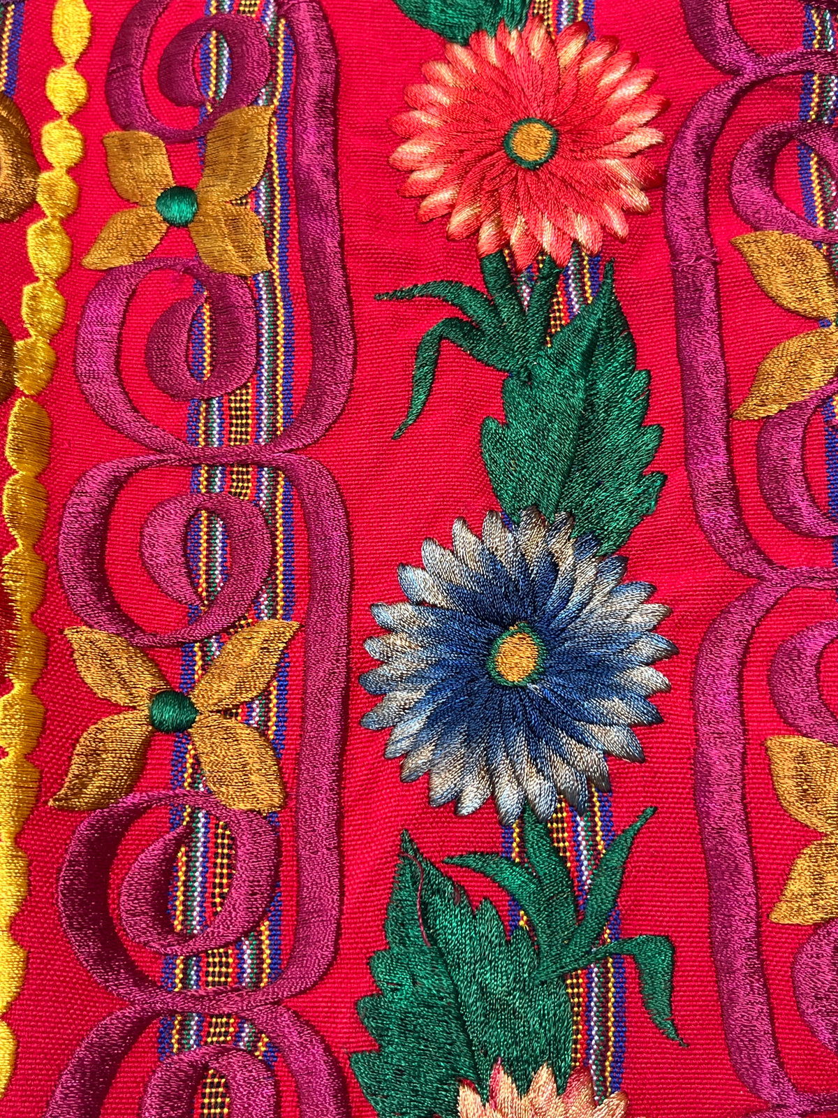 Cropped Embroidered Blazer
