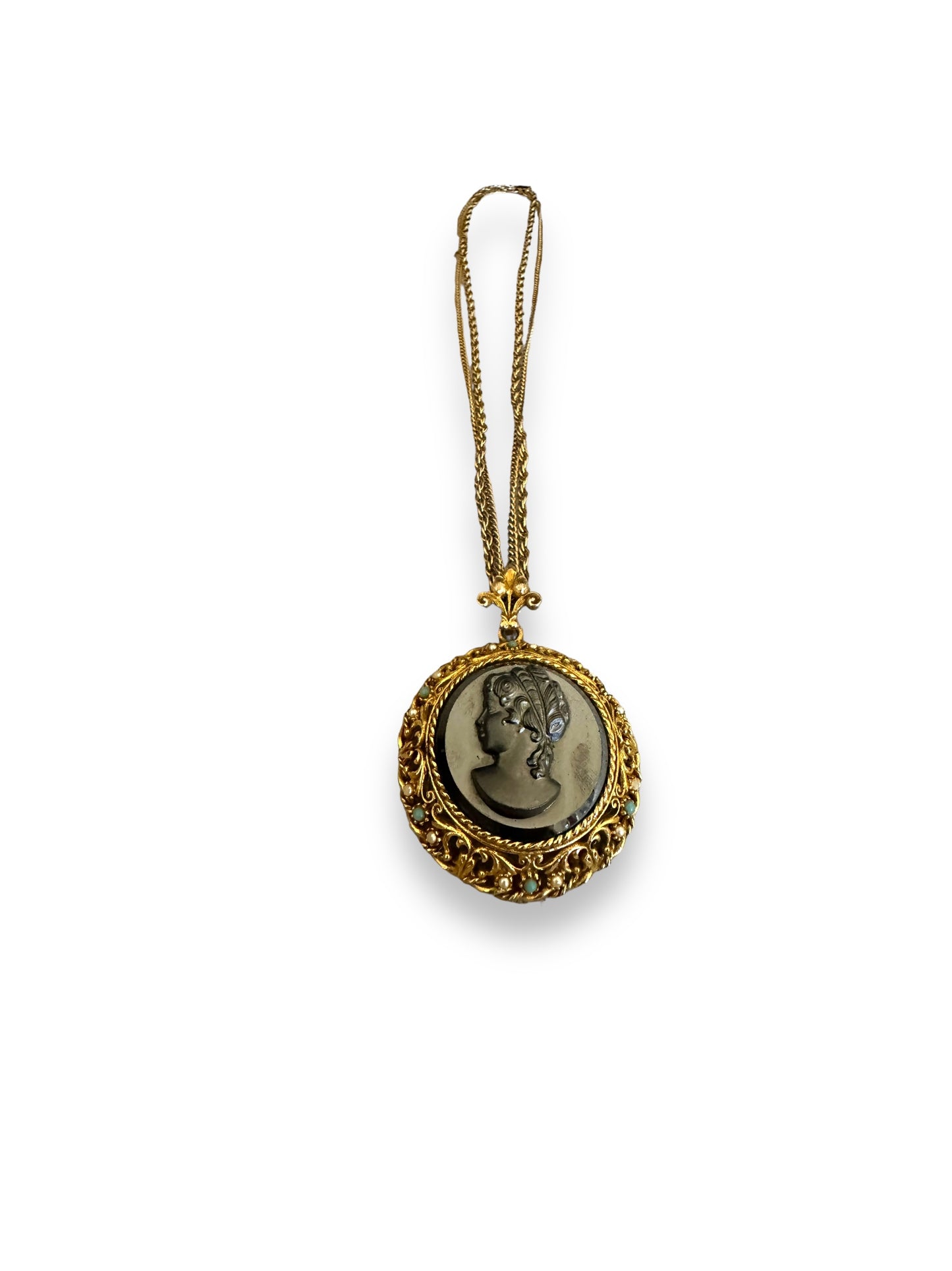 Vintage Cameo Medallion Necklace