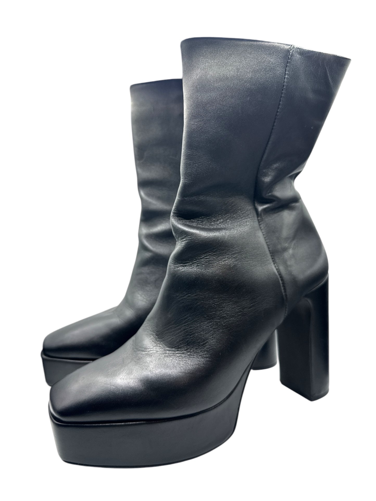 Trend: Zara Platform Black Boots