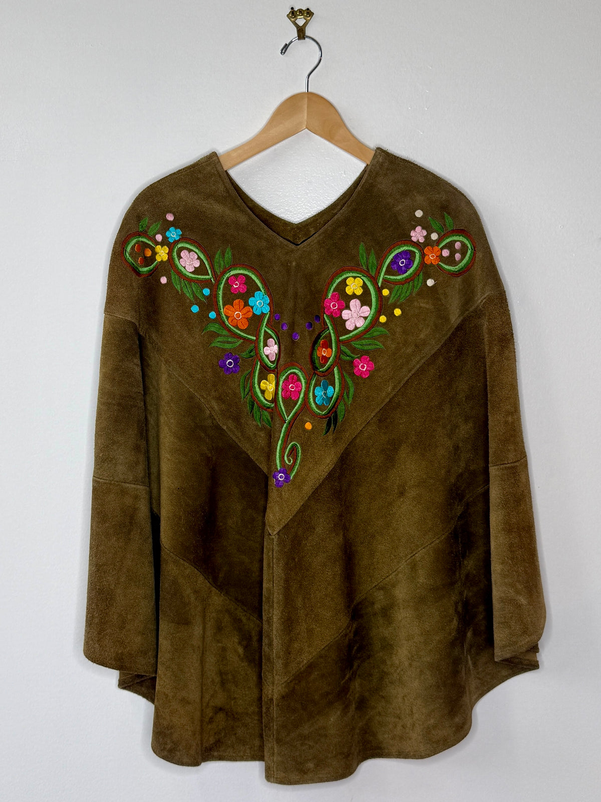 1970s Green Suede Floral Poncho