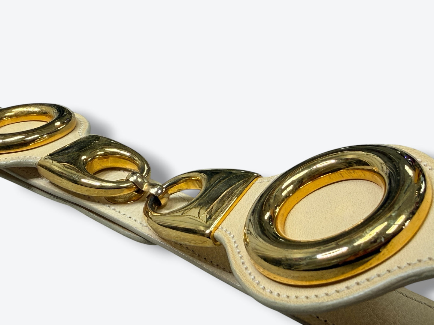 Y2K Barneys New York Sculptural Gold Hardware Leather Belt – Made in Italy