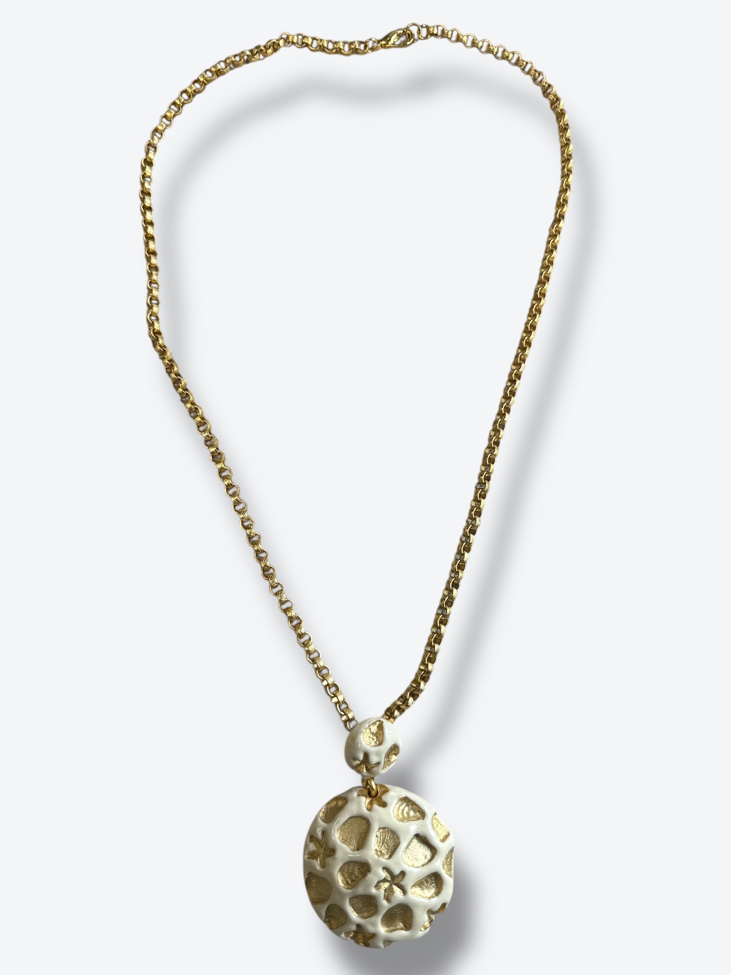 1980’s 14” Enamel Shell Fancy Textured Cable Necklace