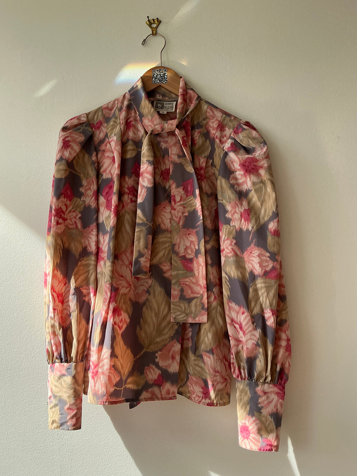 Anne Klein Floral Bow Top