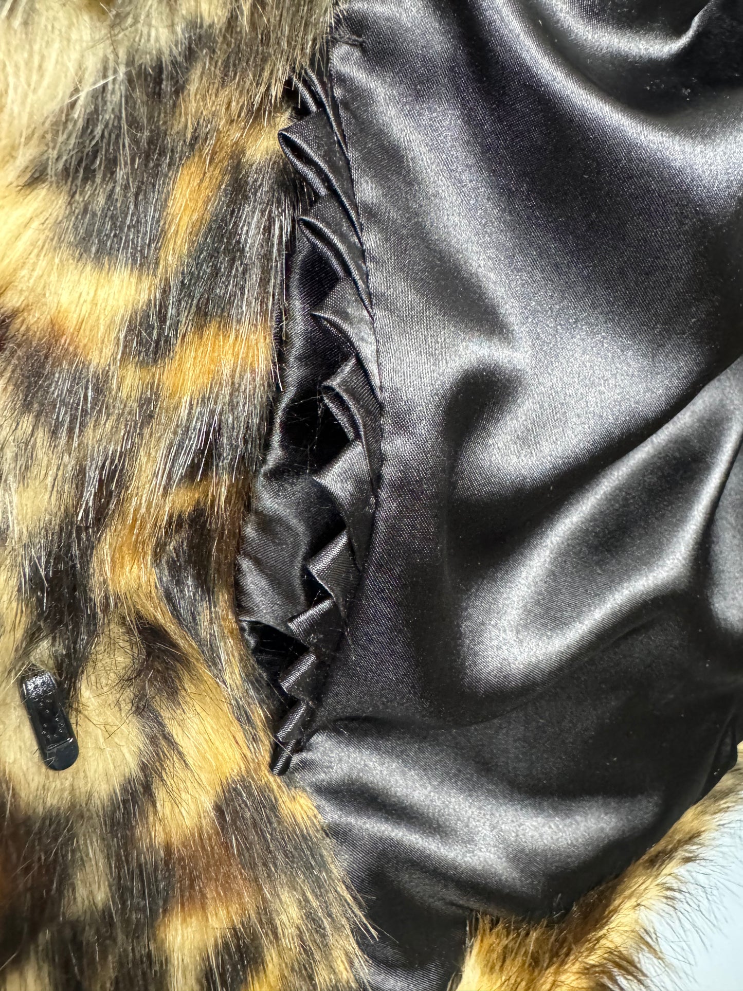 Y2K “Adrienne Landu” Faux Fur Cheetah Crop Jacket