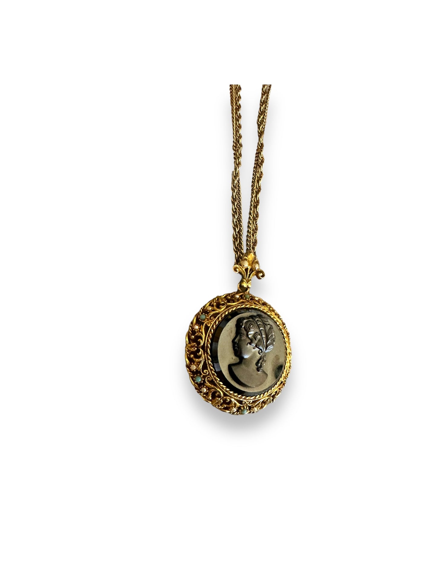 Vintage Cameo Medallion Necklace
