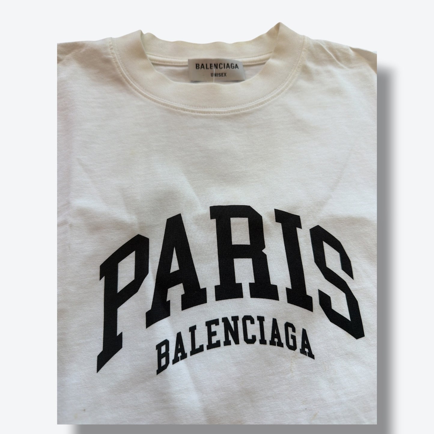 Trend: Balenciaga Paris Unisex T