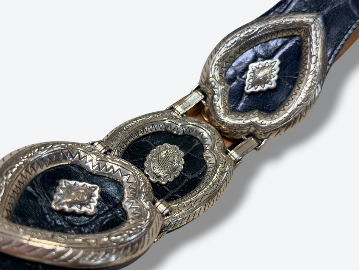 Brighton Western-Inspired Concho Leather Belt – Silver Tone Hardware