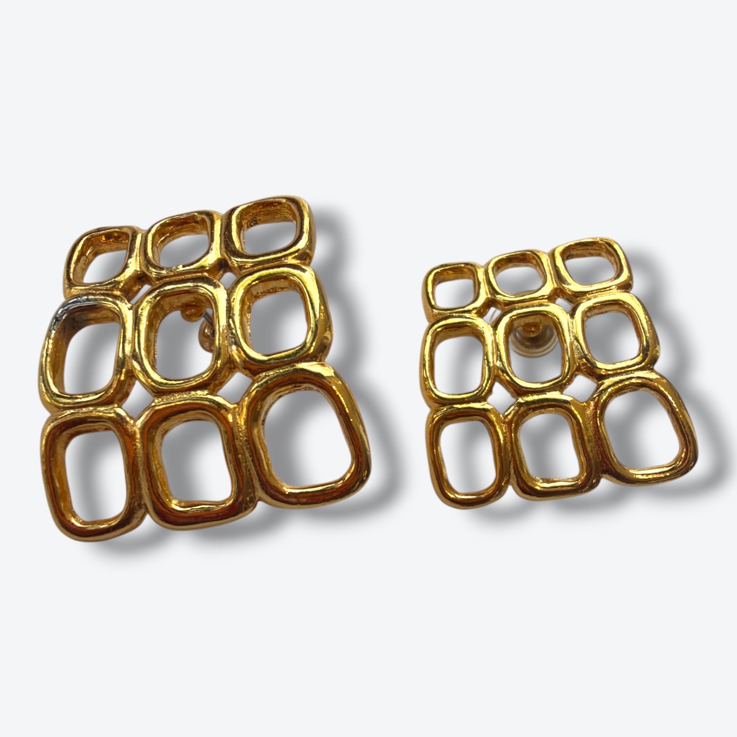 Consign: Mid Century Gold Square (Post)