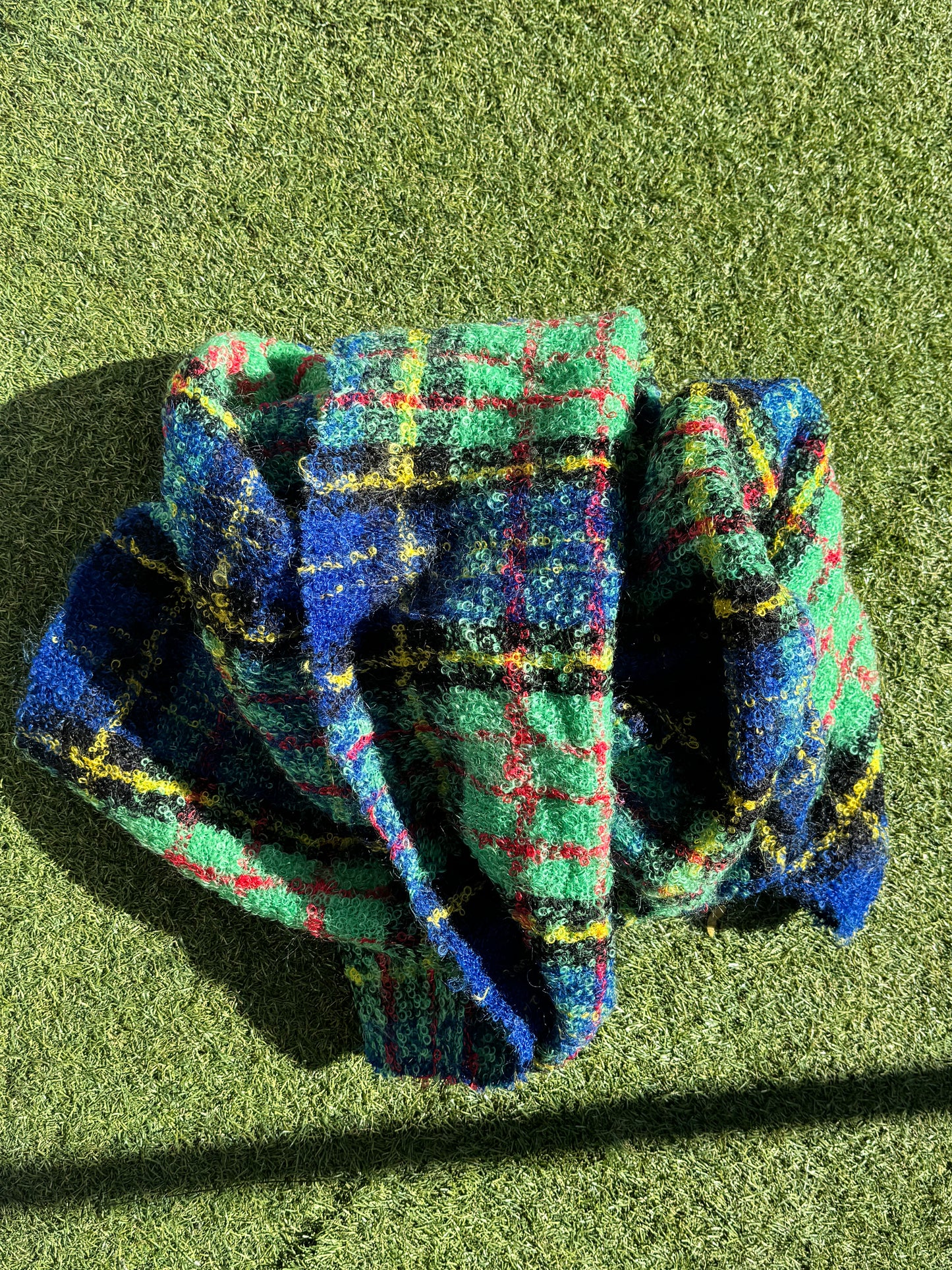 1970s Wool Bouclè Green Plaid Scarf