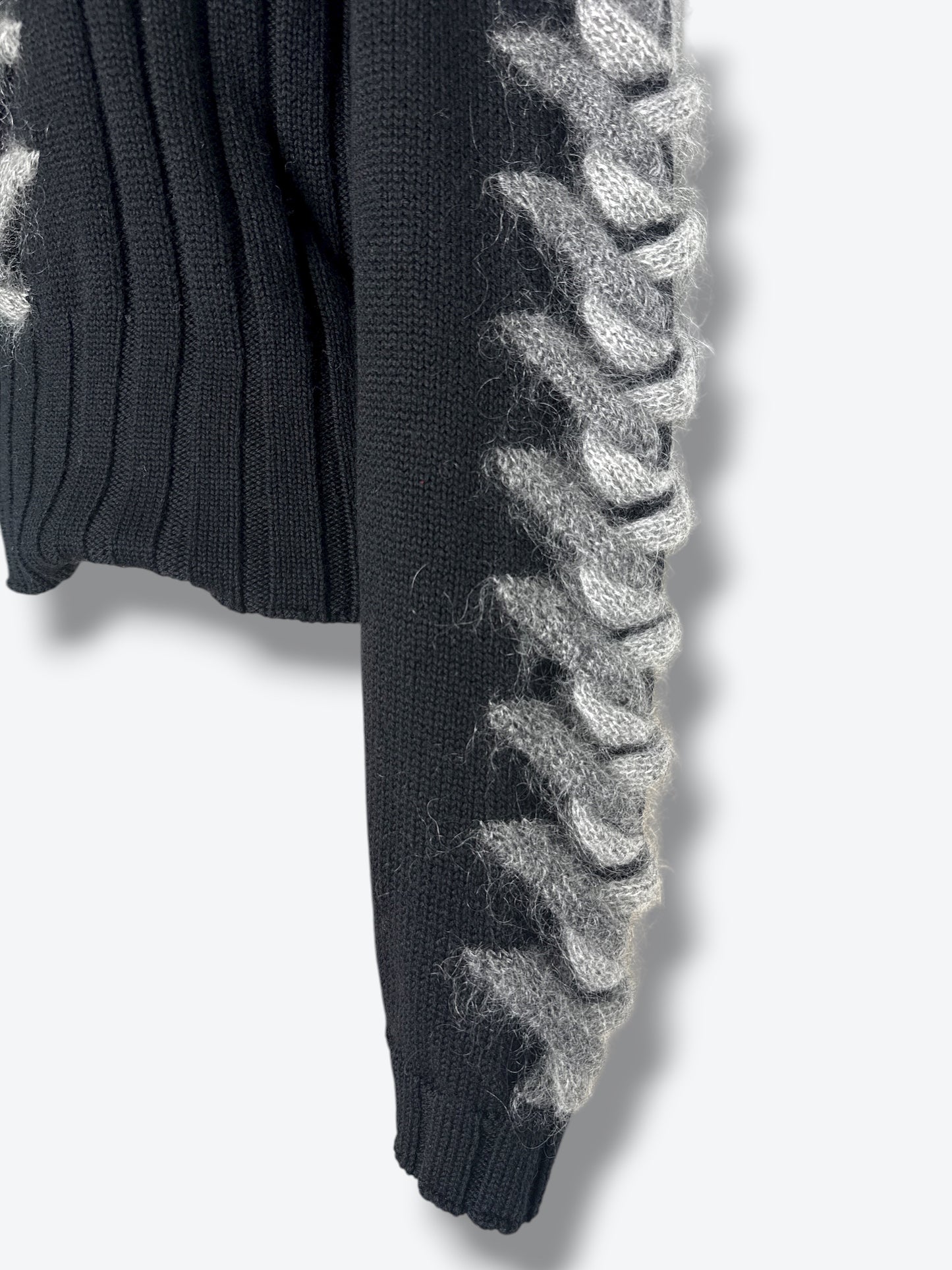 1990s Trend: Les Copains Textured Turtle Neck