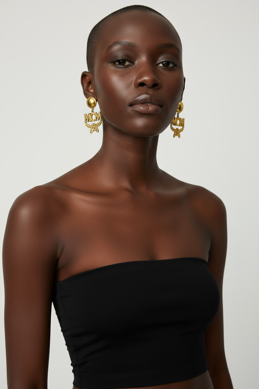 1980s MCM Logo Laurel Wreath Clip-On Earrings – Gold Tone