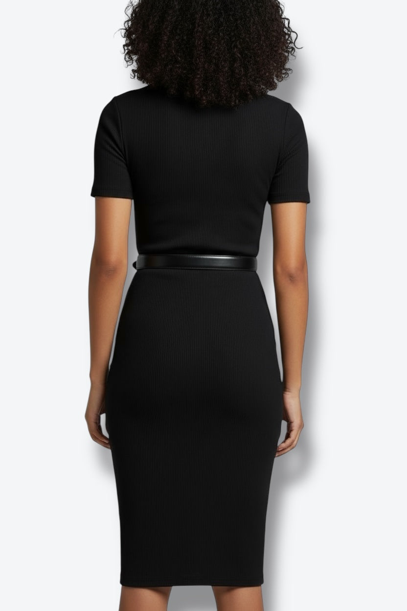 1990s Vicenza Italian Black Leather Belt with Sculptural Silver Buckle