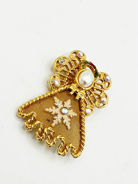 1970s - 1980s Gold Angel Pin