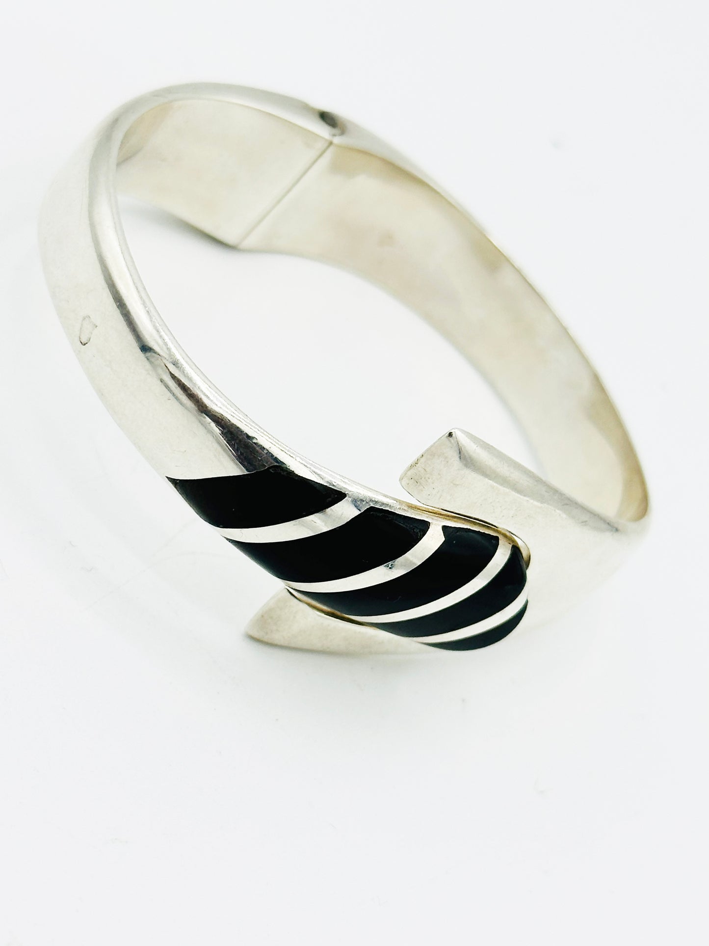 1980's Mexican Sliver and Onyx Cuff Bracelet