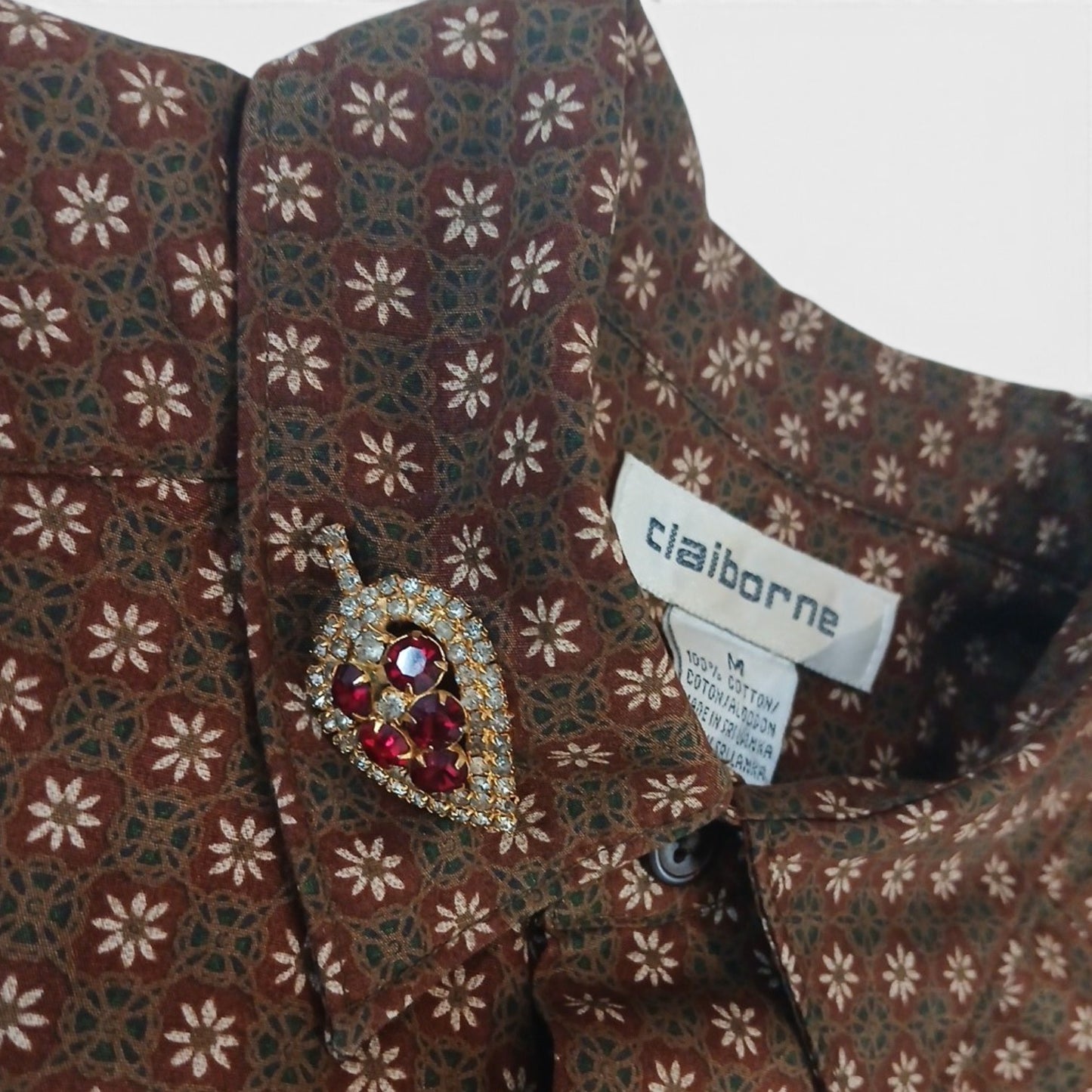 Kameo Edit Liz Claiborn Brooch Button Up