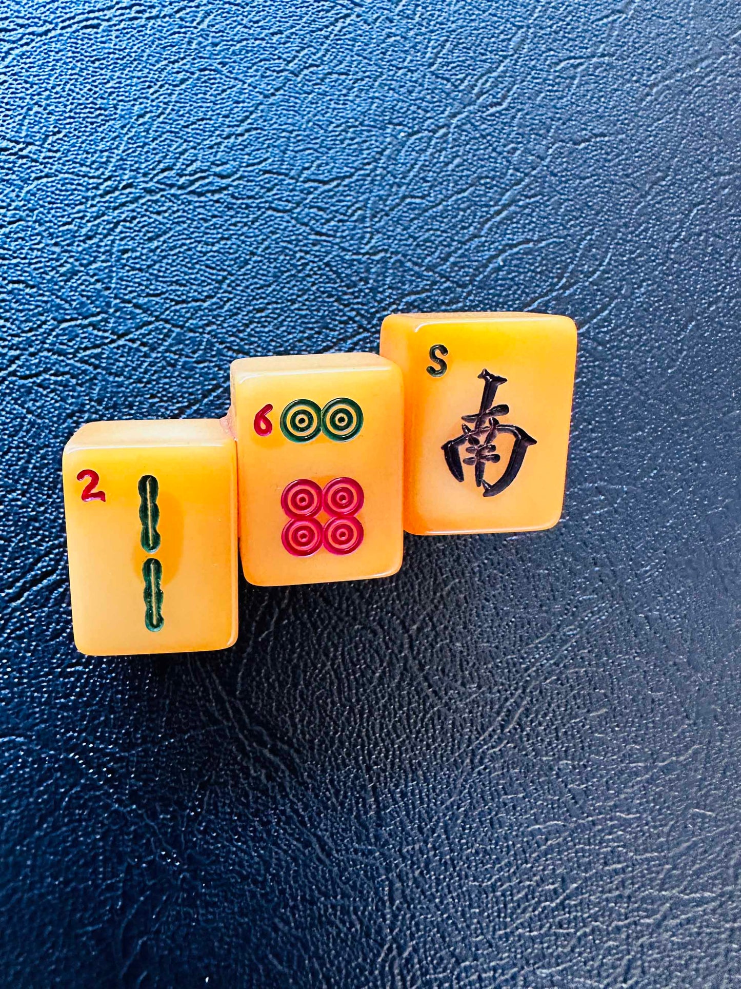 Vintage Mahjong Bakelite Pin